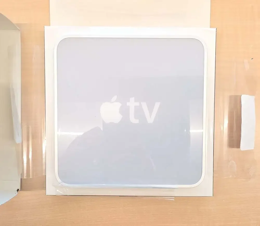 Apple TV (1st Generation) 40GB Media Streamer Model A1218